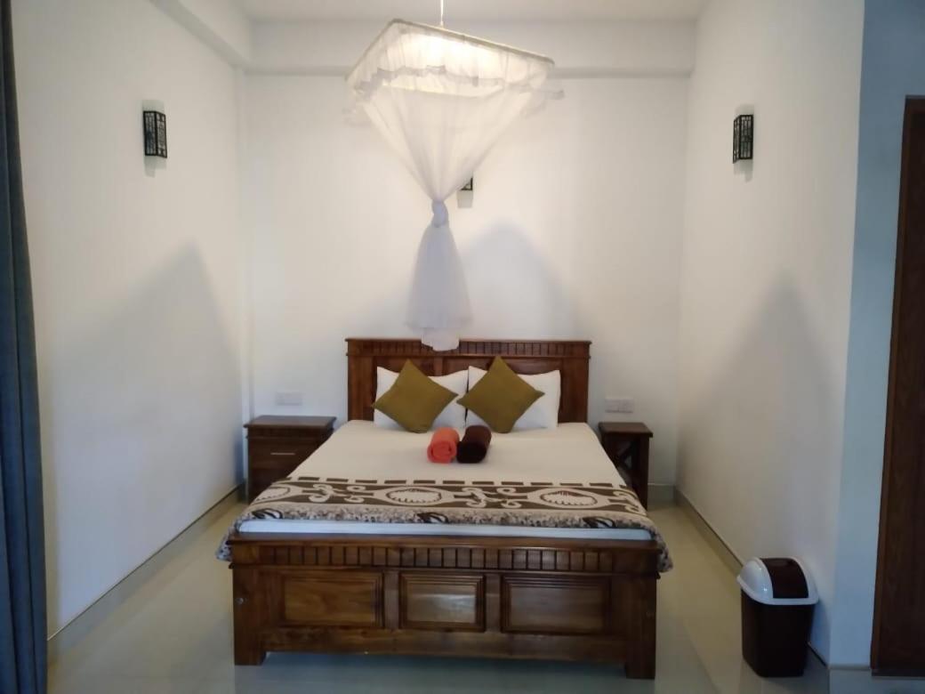 Misty Heaven Bed & Breakfast Ела Екстериор снимка