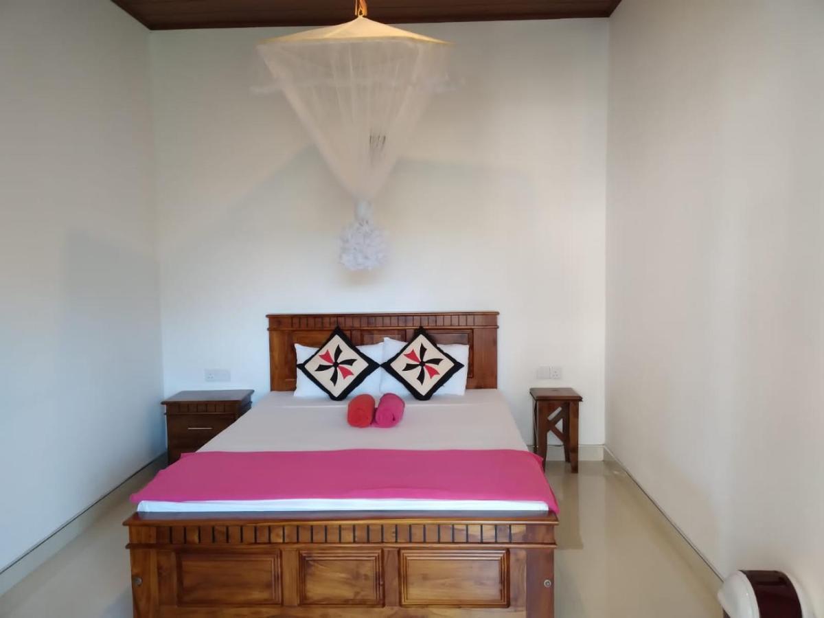 Misty Heaven Bed & Breakfast Ела Екстериор снимка