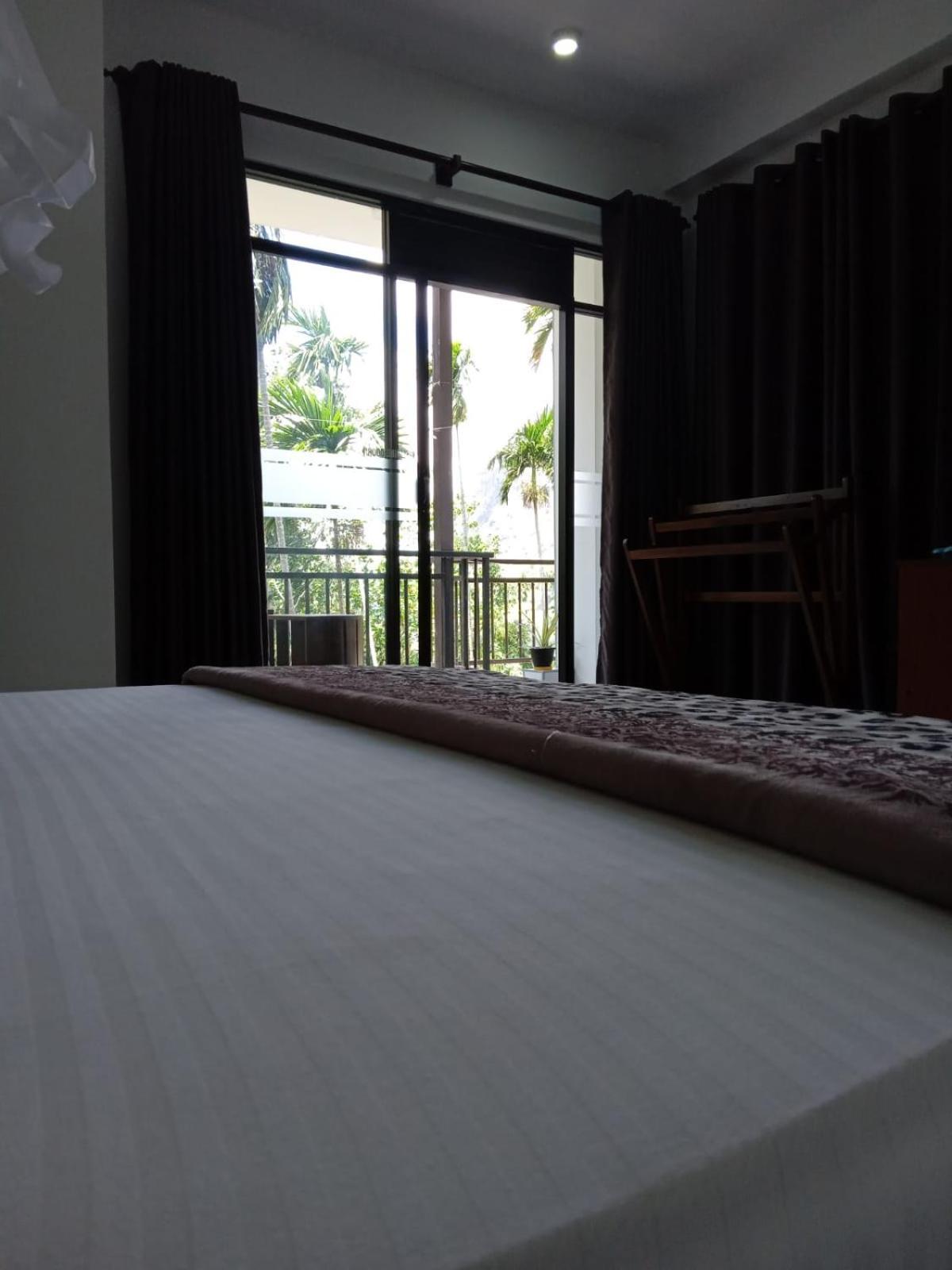 Misty Heaven Bed & Breakfast Ела Екстериор снимка